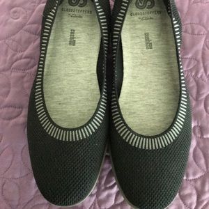 Clark’s Cloudsteppers “AYLA” Black